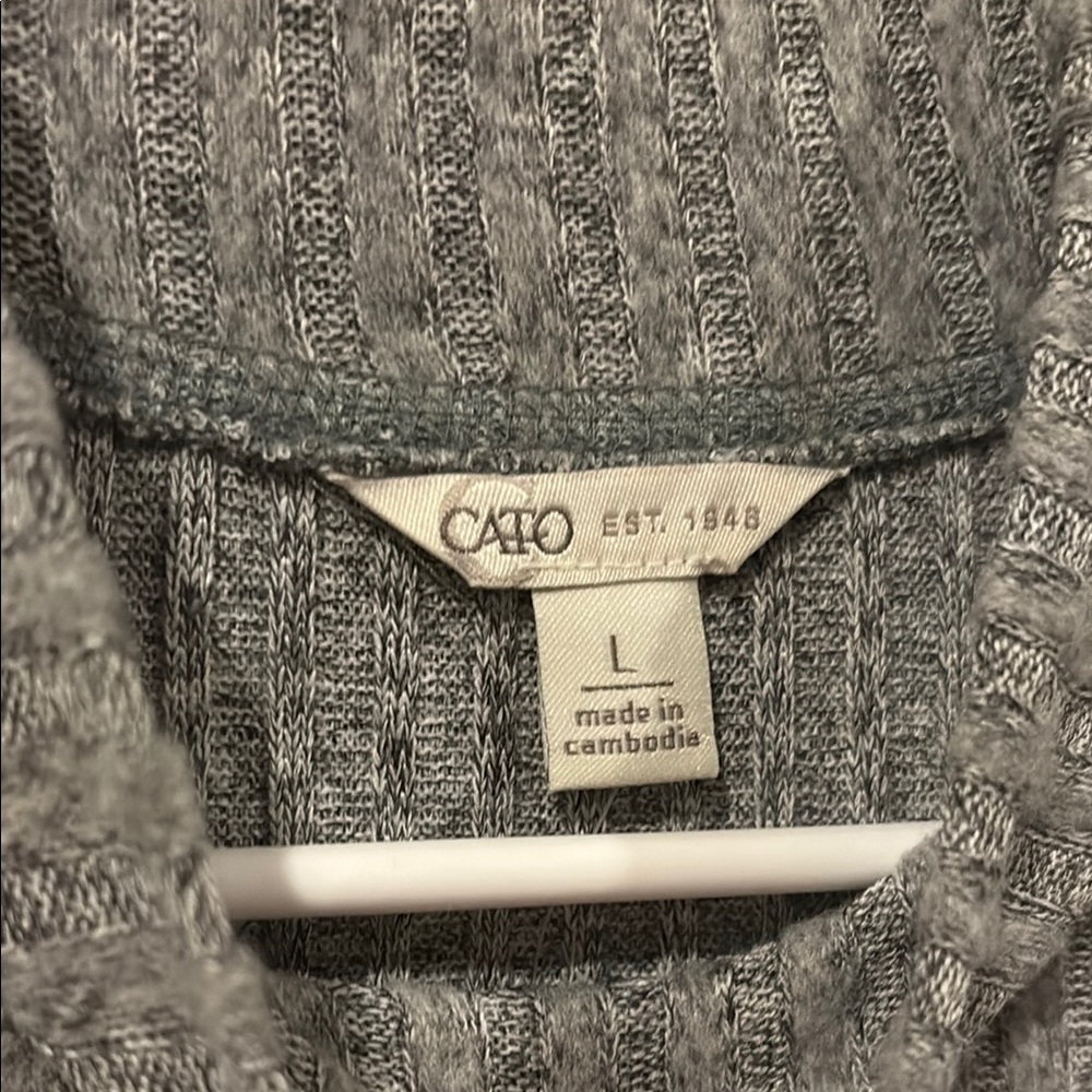 NWOT! Super soft Gray Ribbed Knit Turtleneck Dress - Picture 2 of 9